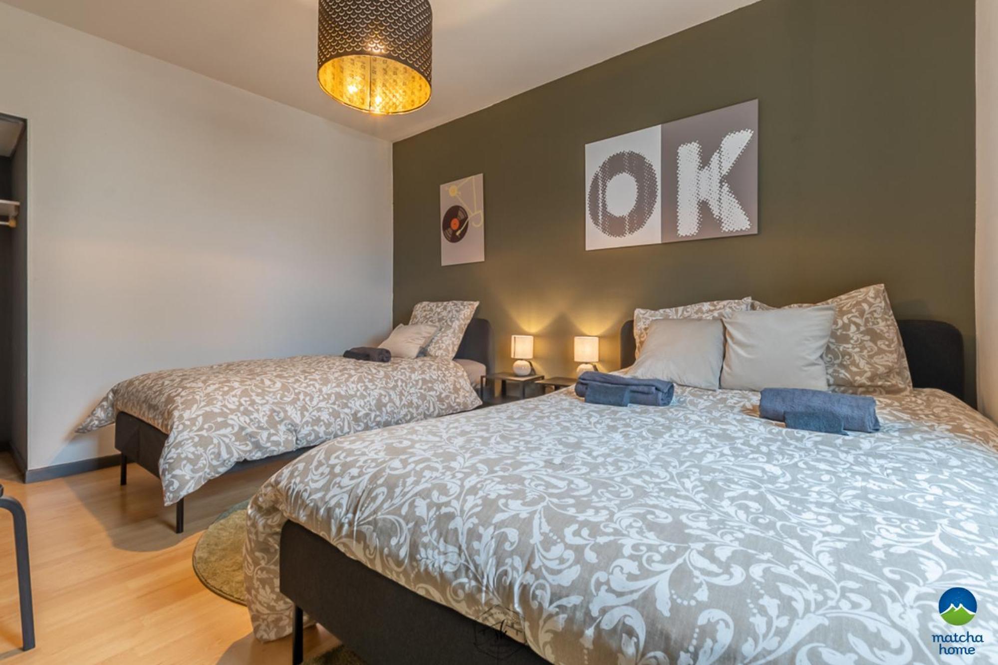 Studio & Appts - 1 A 4 Lits, 1 To 4 Beds - 1 A 7 Pers, 1 To 7 Pax - Confort, Flexibilite Hayange Экстерьер фото