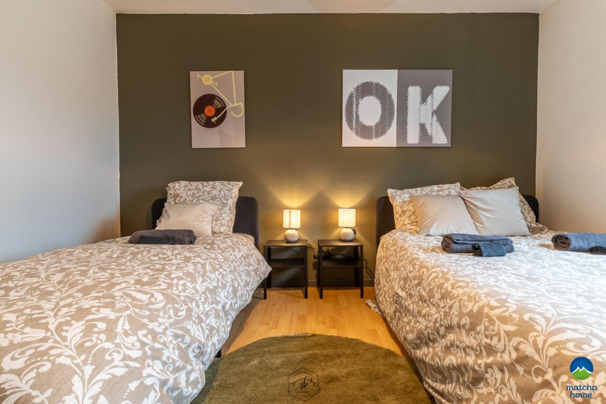 Studio & Appts - 1 A 4 Lits, 1 To 4 Beds - 1 A 7 Pers, 1 To 7 Pax - Confort, Flexibilite Hayange Экстерьер фото